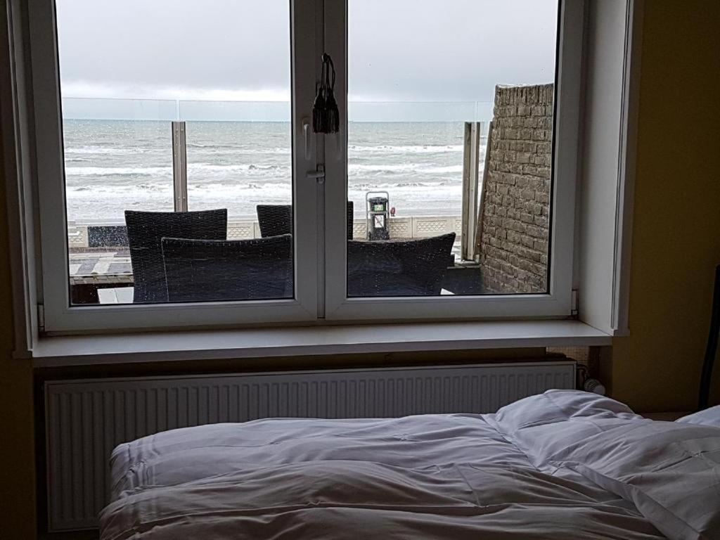 Beach Apartments Seaview Plus Parking Зандвоорт Екстериор снимка